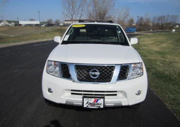  Nissan Pathfinder 2010 white for sale
